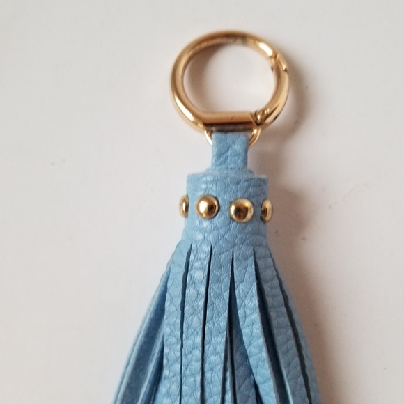 Blue leather tassel - Picture 2 of 5